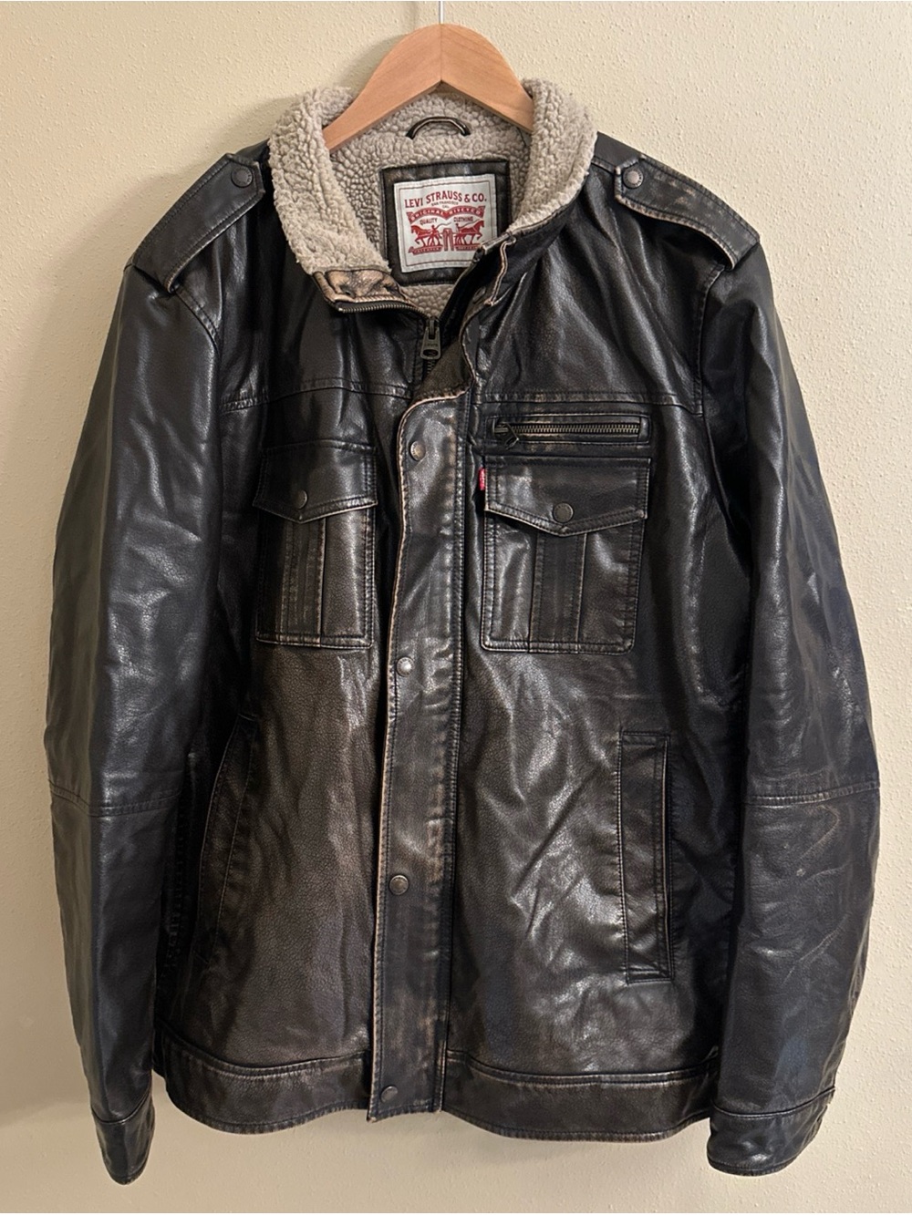 Levi’s Faux Leather Aviatior Bomber Jacket Sherpa Lining Brown Size XL *Read*